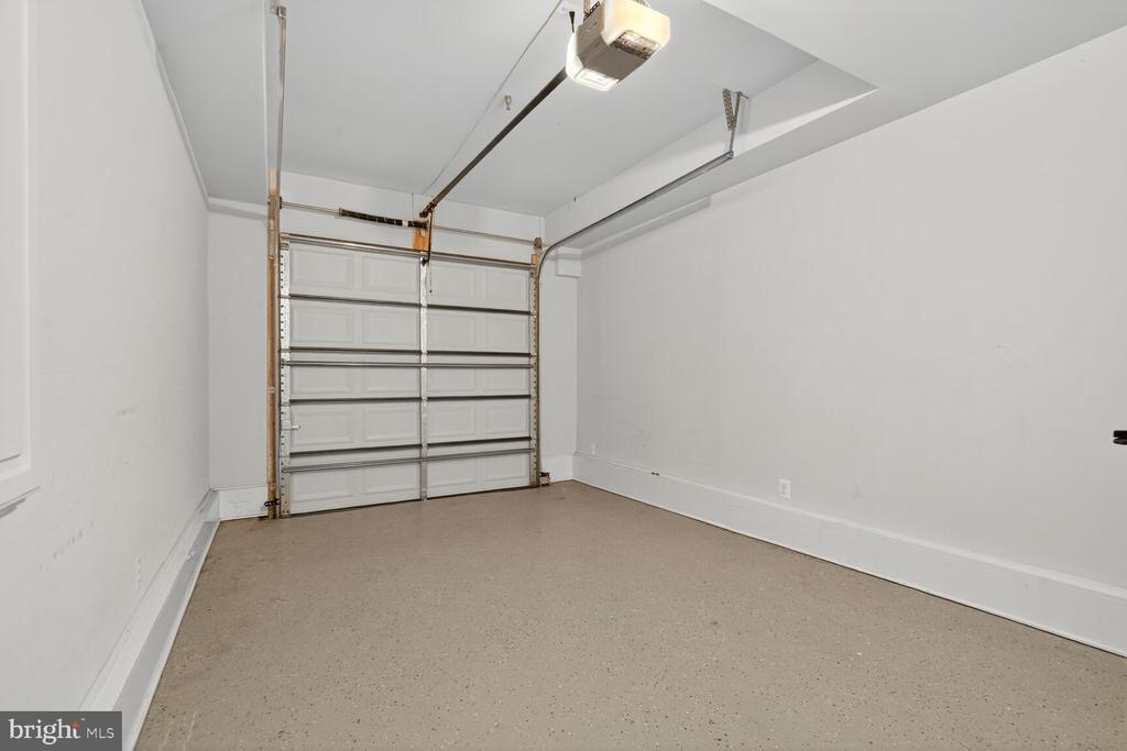 13216 WOODLAND PARK ROAD Unit: 1B
