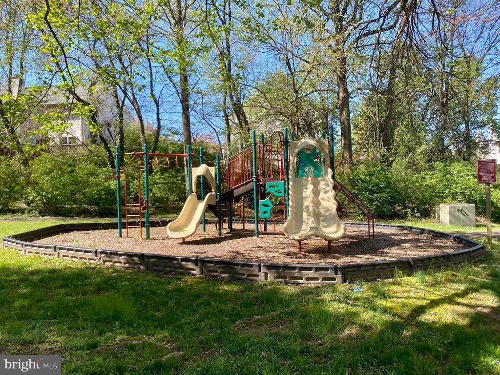 13847 COLEMAN COURT