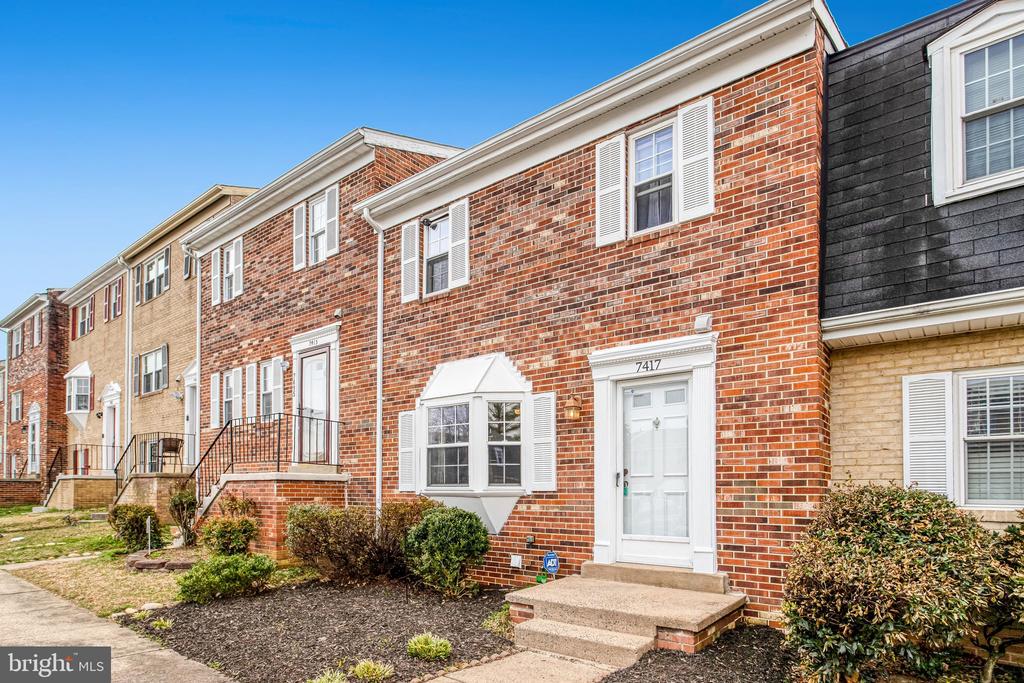 7417 RHONDDA DRIVE