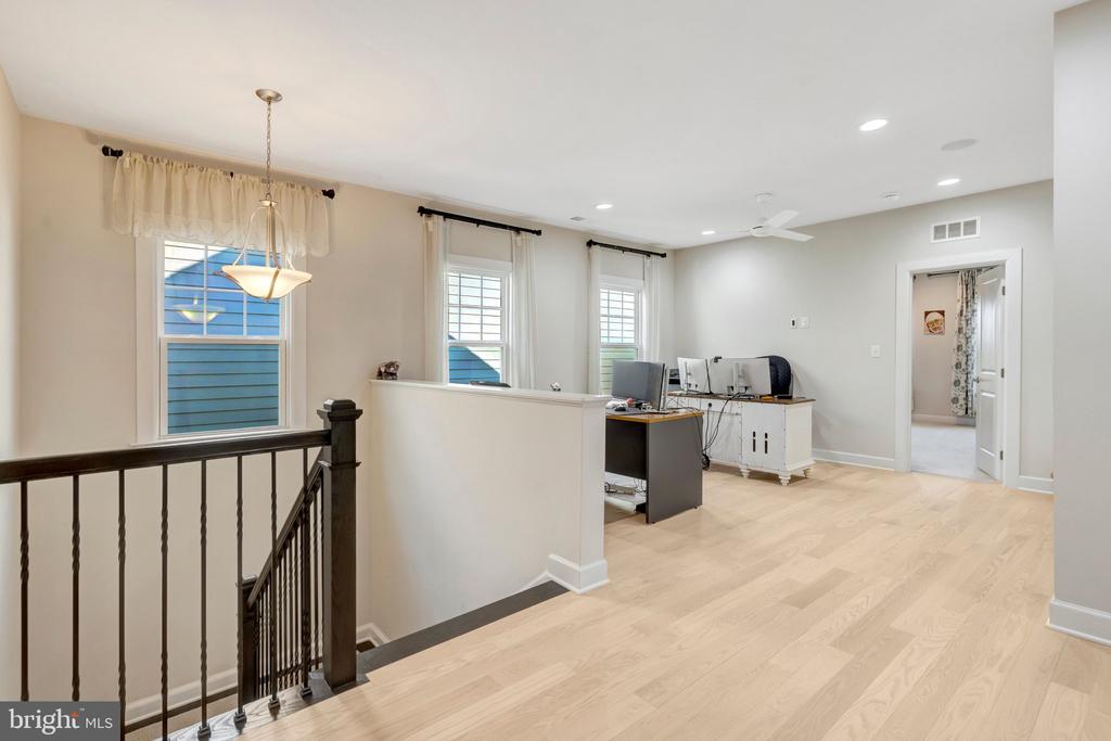 11413 WOODRUSH COURT
