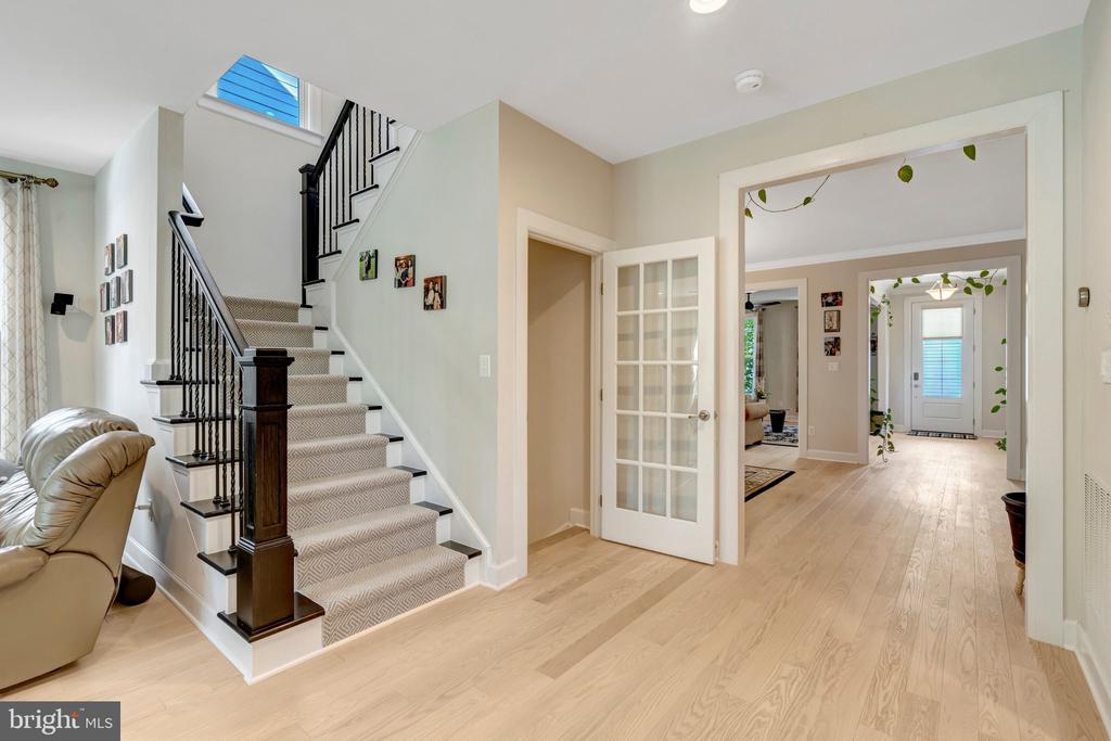 11413 WOODRUSH COURT