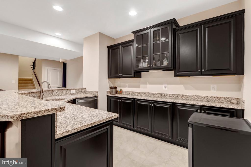 11413 WOODRUSH COURT