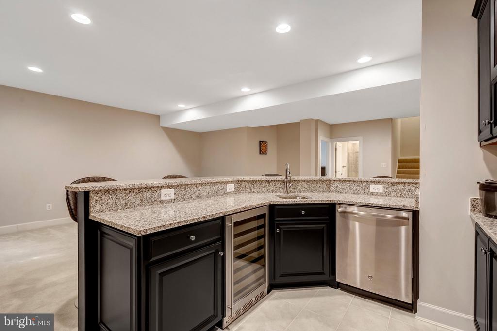 11413 WOODRUSH COURT