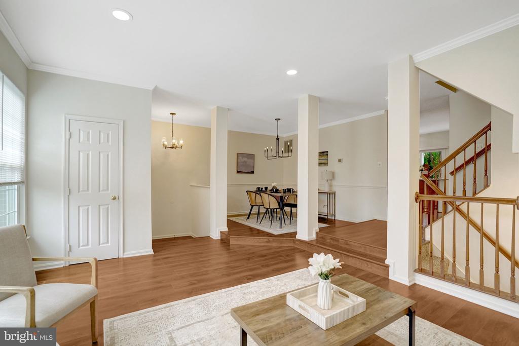 2916 MAINSTONE DRIVE