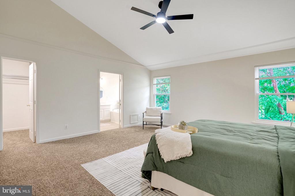 2916 MAINSTONE DRIVE