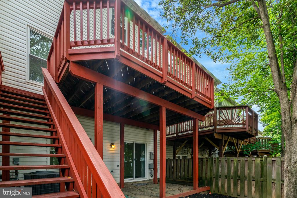 2916 MAINSTONE DRIVE