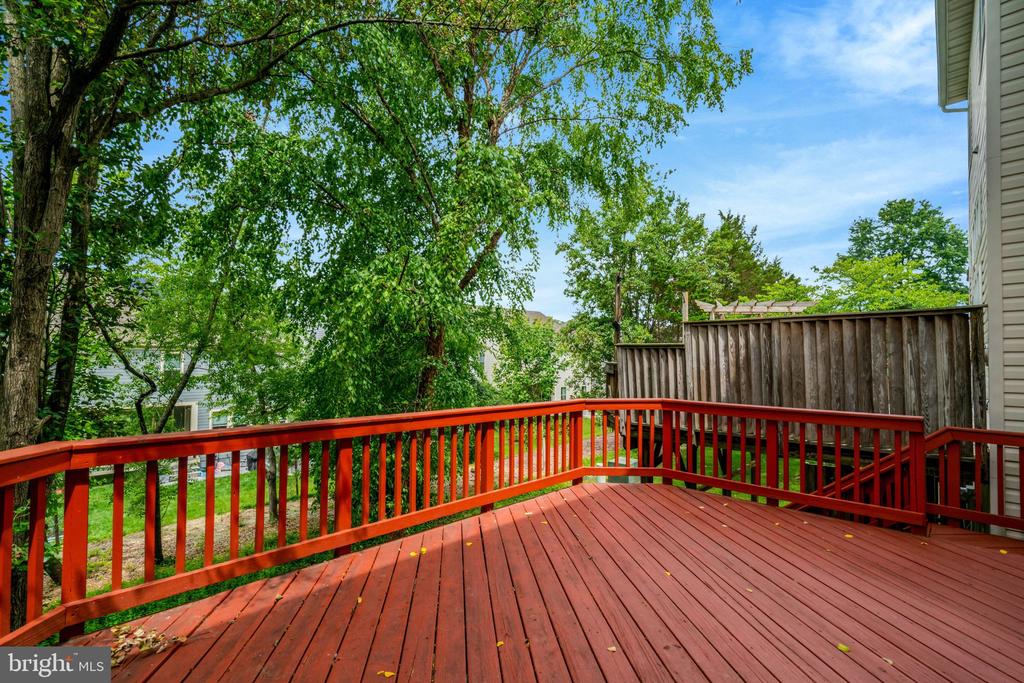 2916 MAINSTONE DRIVE