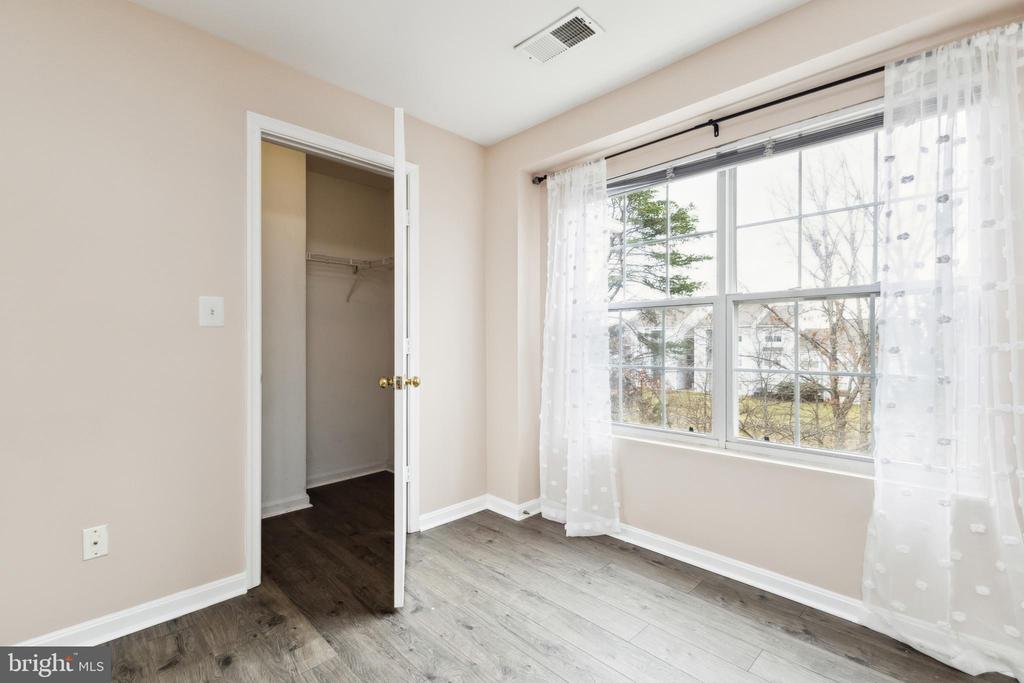 11009 KINSHIP COURT Unit: 303