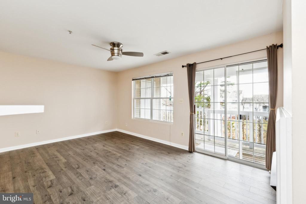 11009 KINSHIP COURT Unit: 303