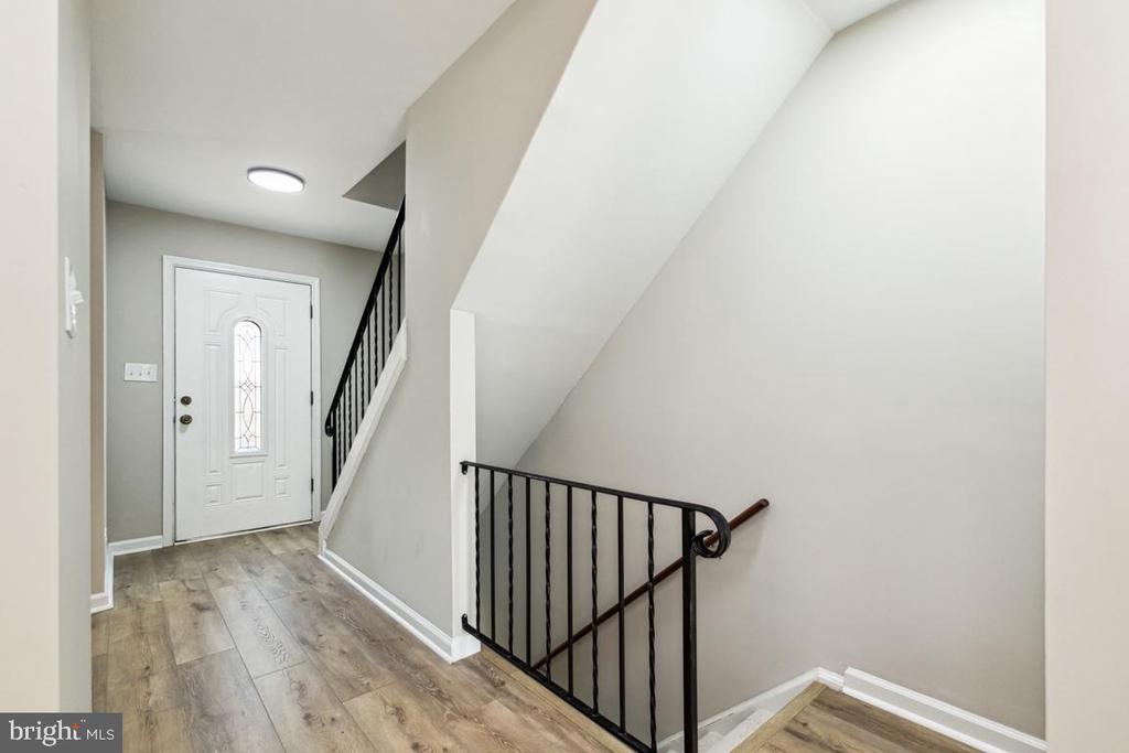 2910 WREN COURT