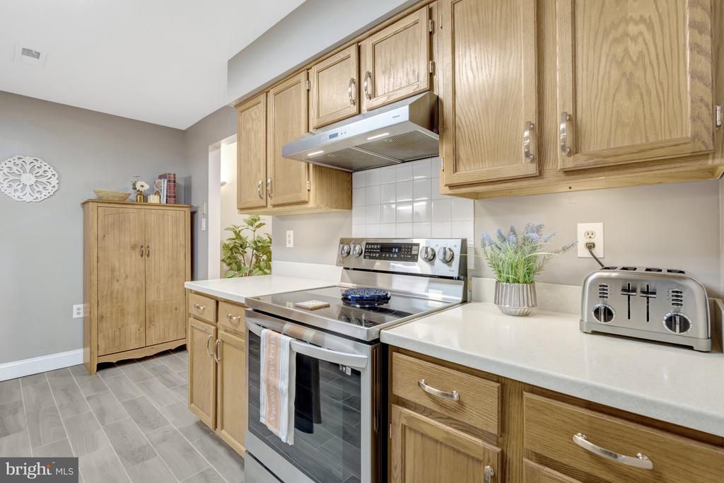 7501 BELLE GRAE DRIVE