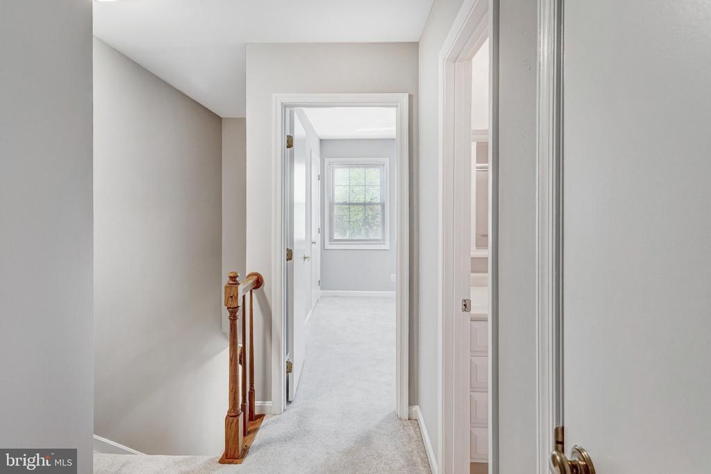 316 SURRY LANE Unit: 132