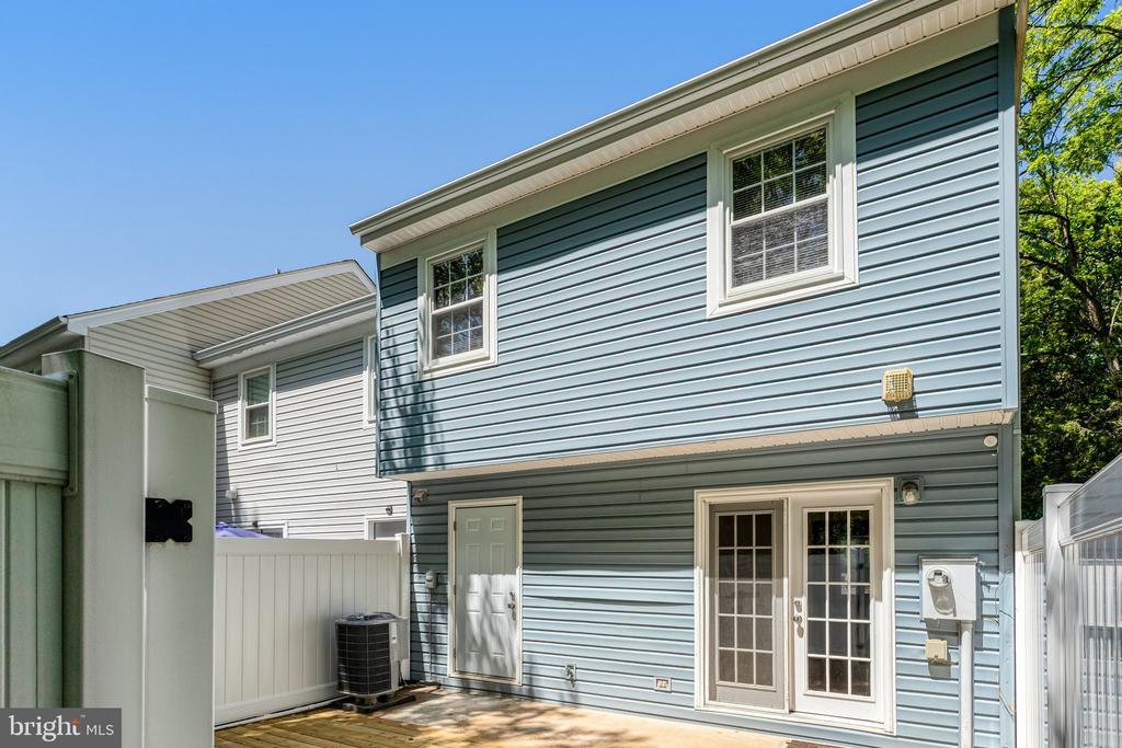 316 SURRY LANE Unit: 132