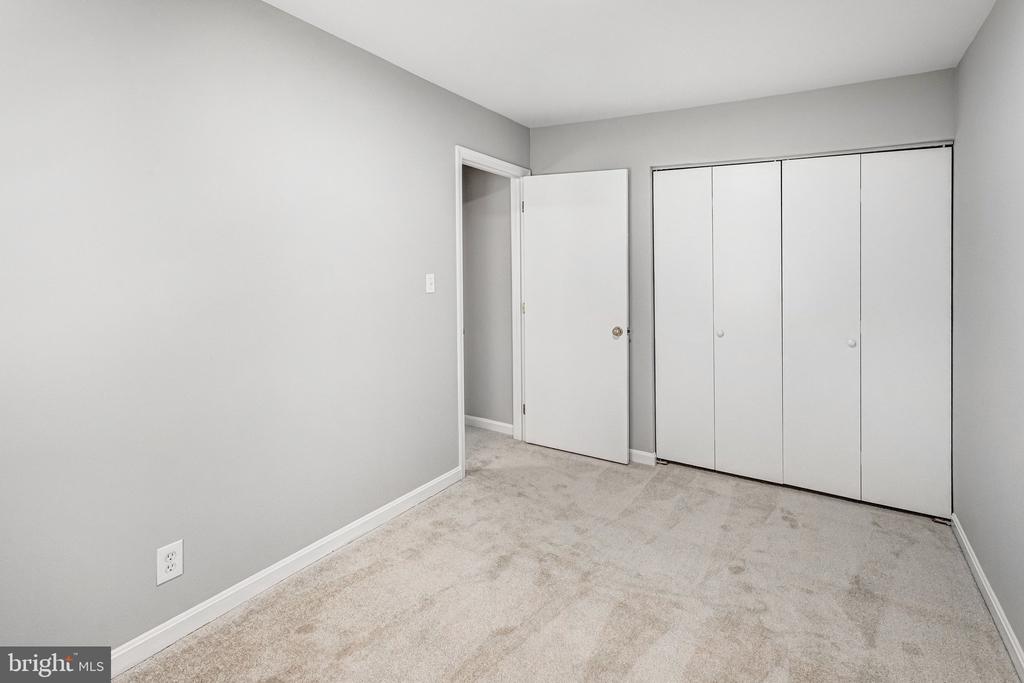 316 SURRY LANE Unit: 132