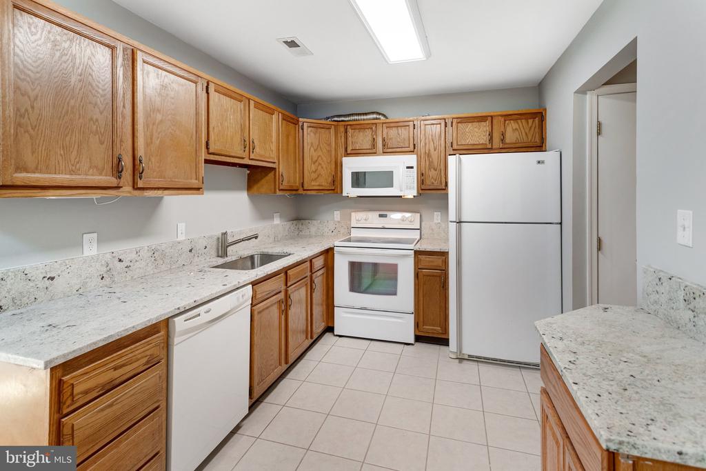 316 SURRY LANE Unit: 132
