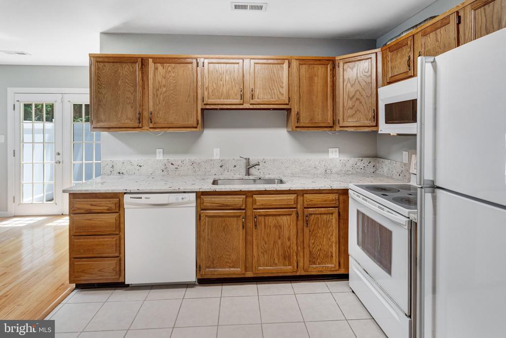 316 SURRY LANE Unit: 132