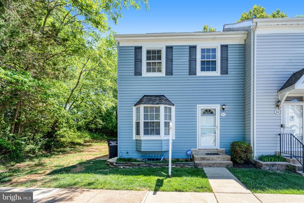 316 SURRY LANE Unit: 132