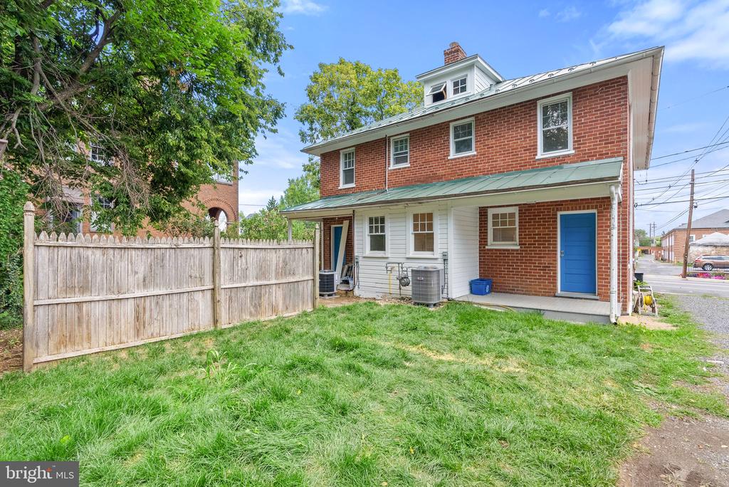 117 W CORK STREET