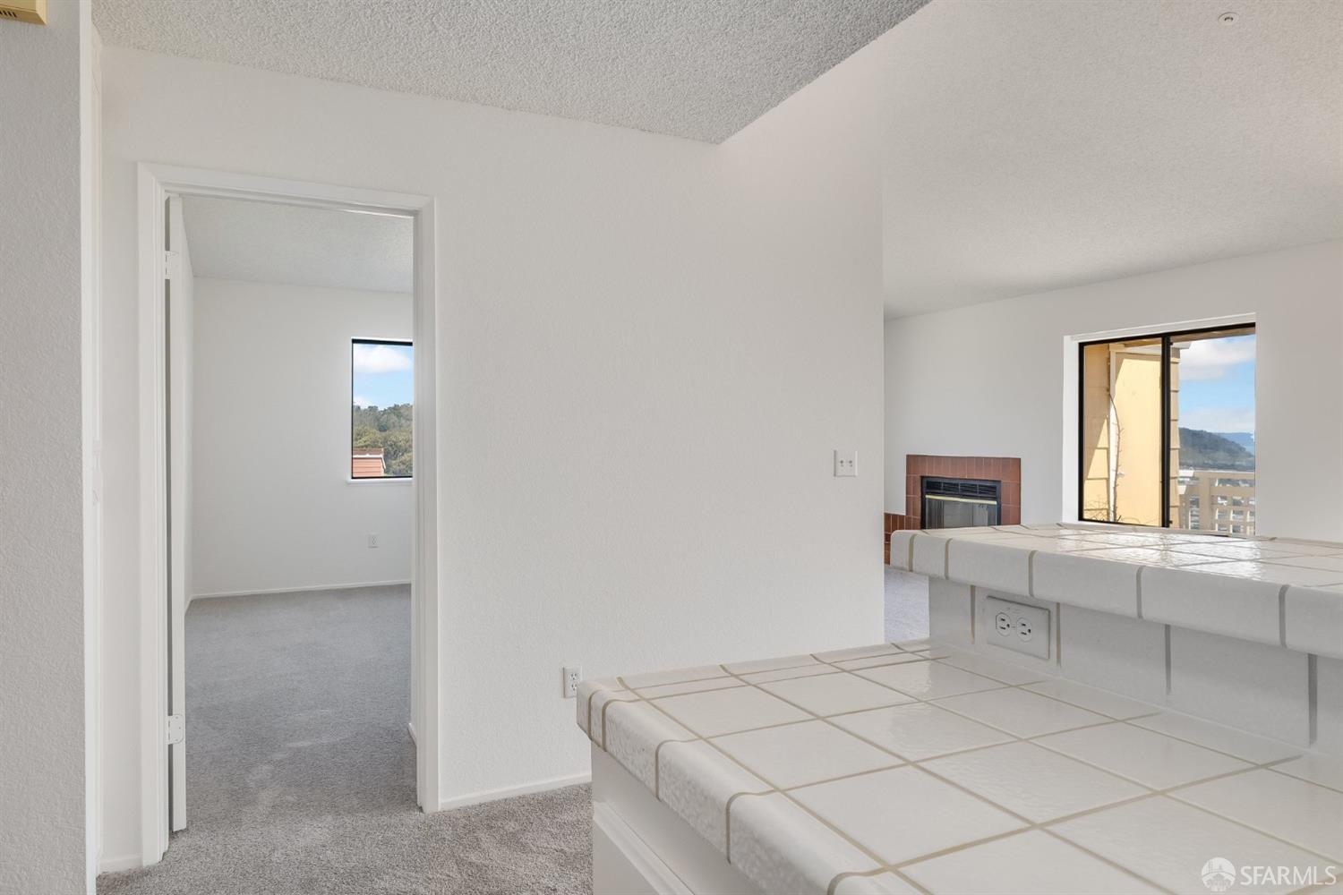 207 Oak Court # 207
