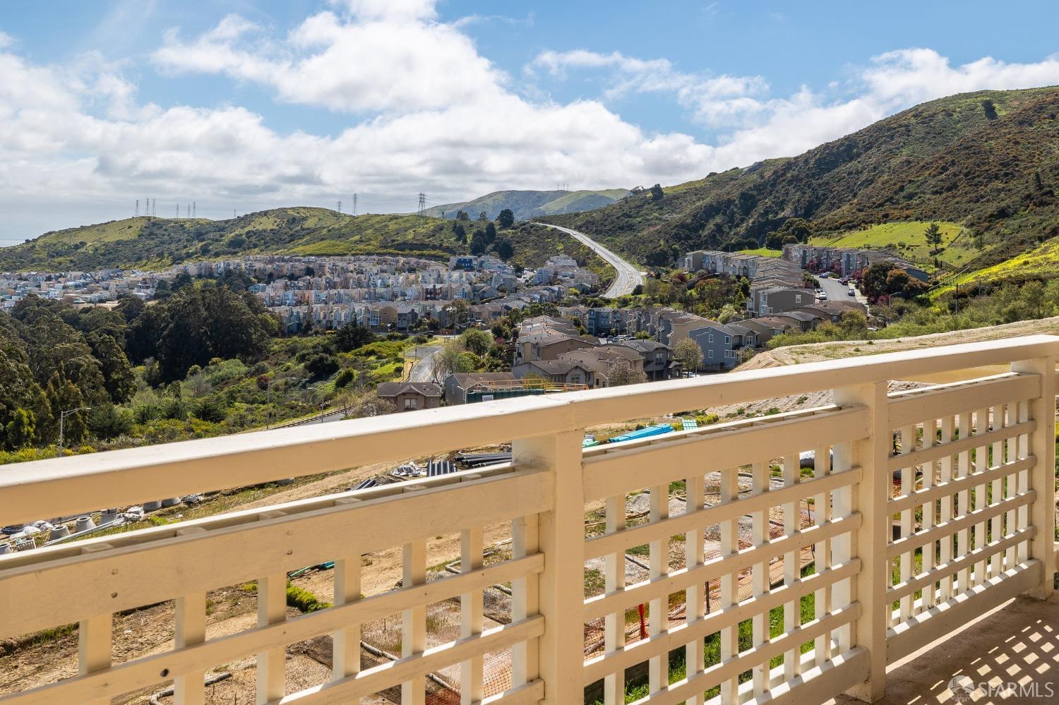207 Oak Court # 207