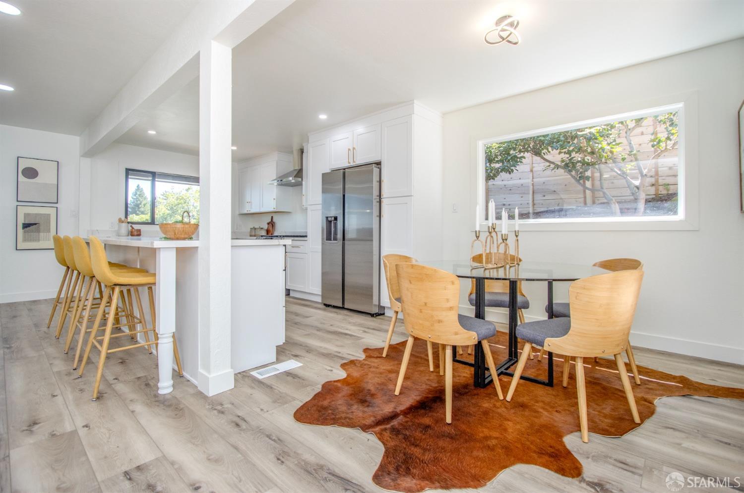 1042 Middlefield Road
