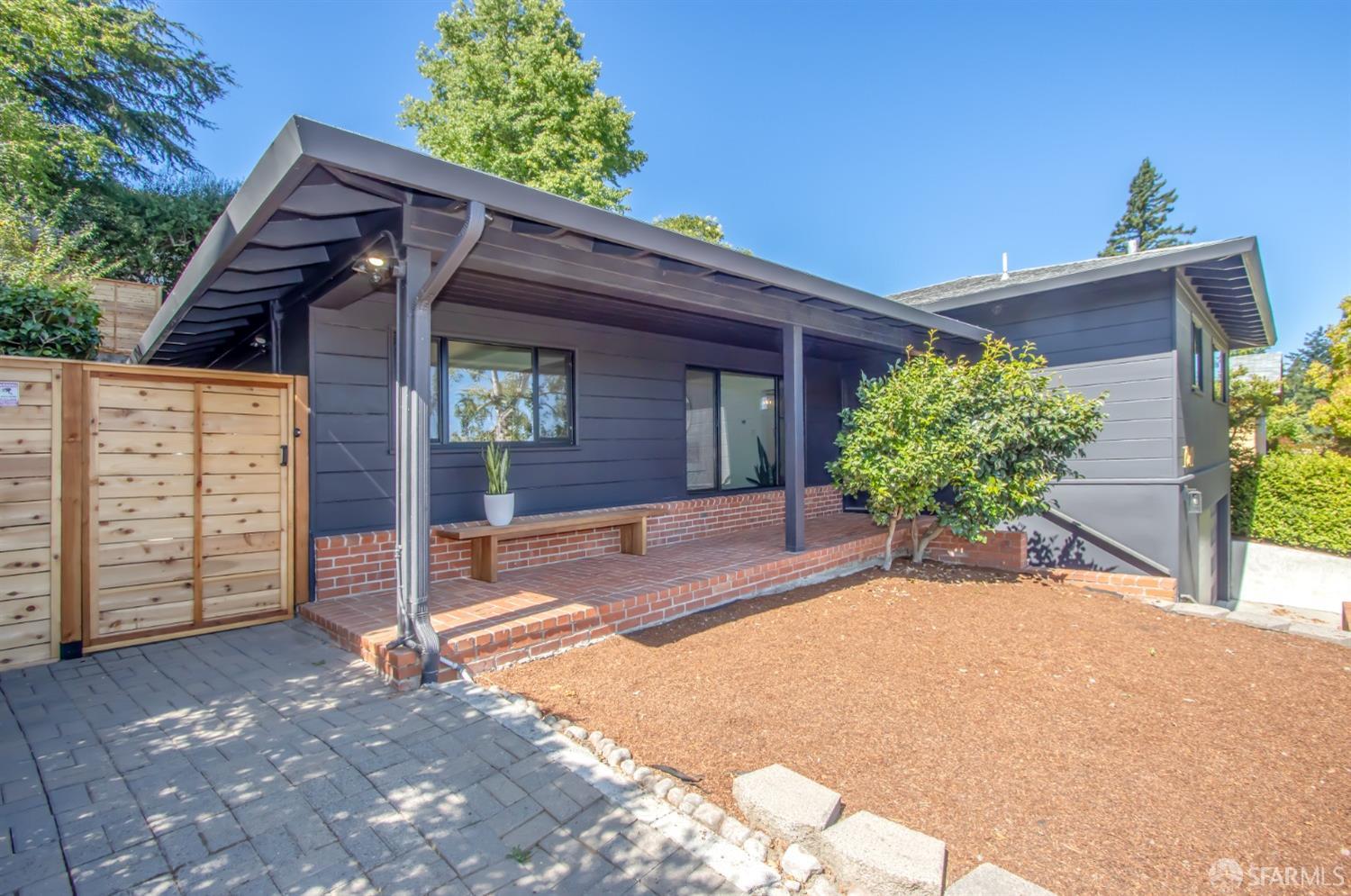 1042 Middlefield Road