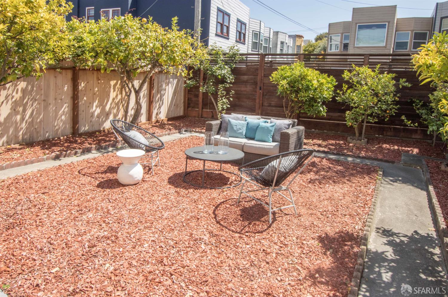 419 Capistrano Avenue
