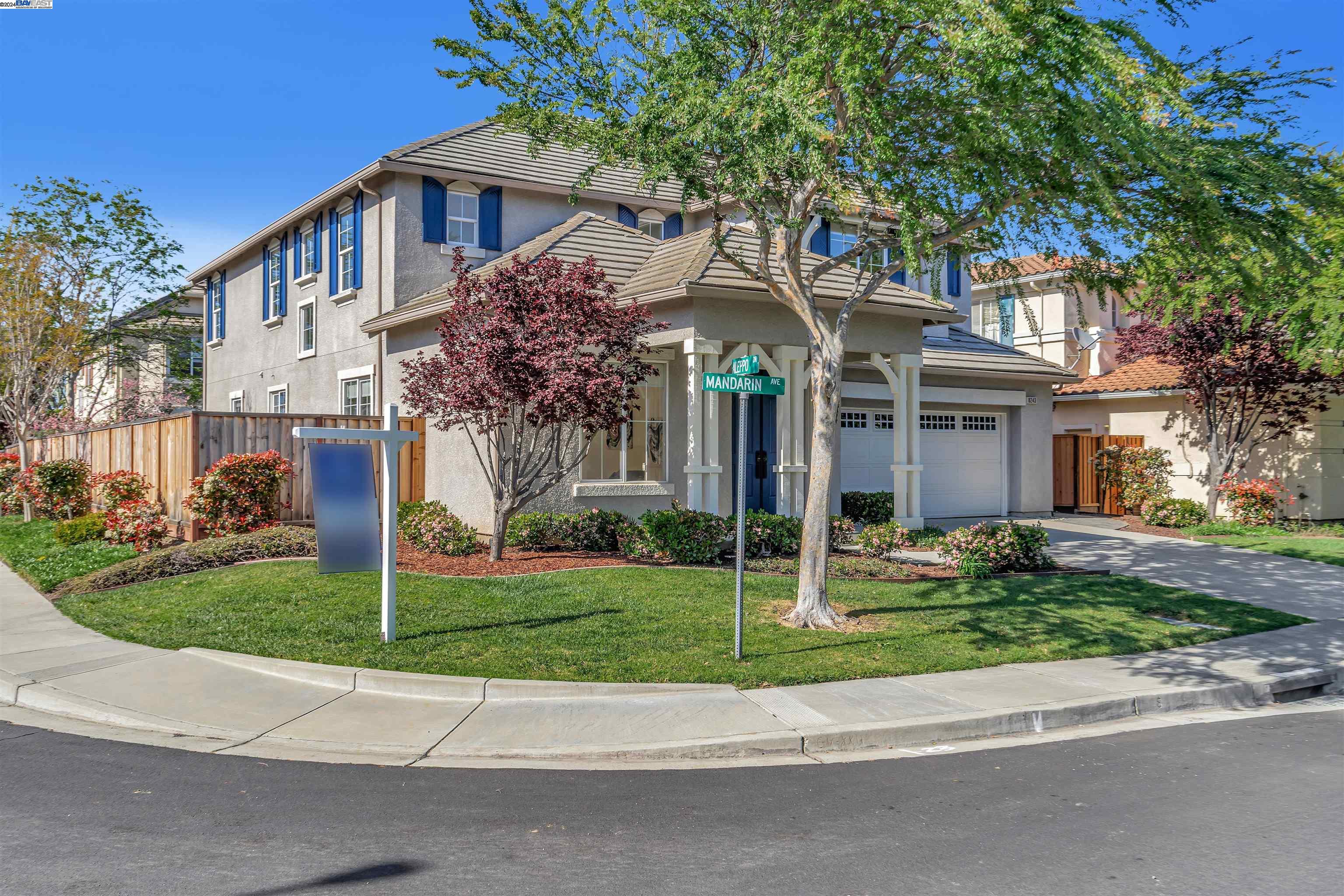 8243 Mandarin Ave