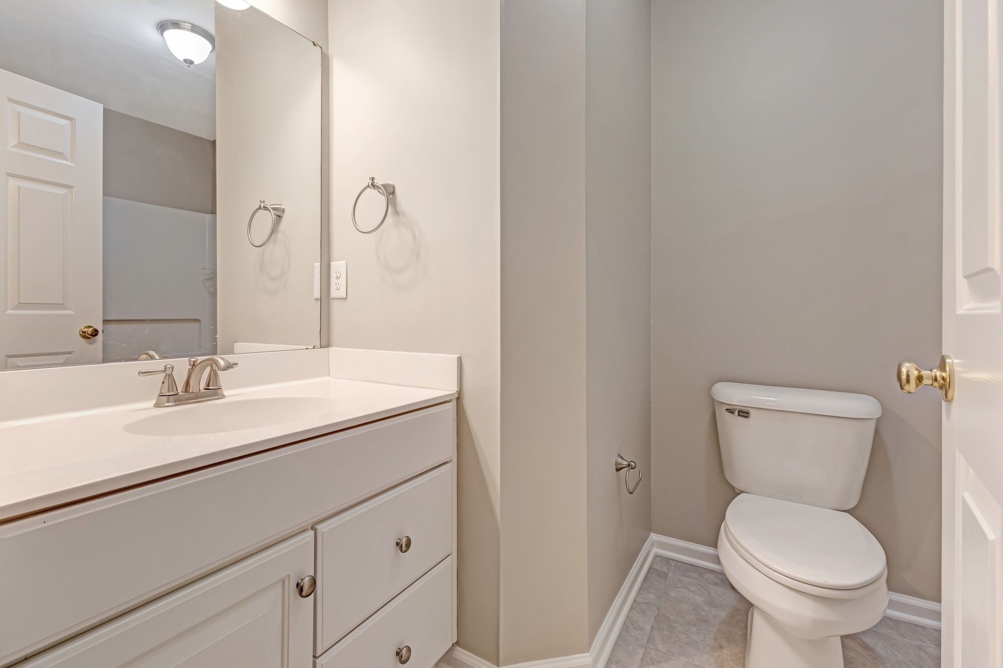 696 Huffine Manor Cir