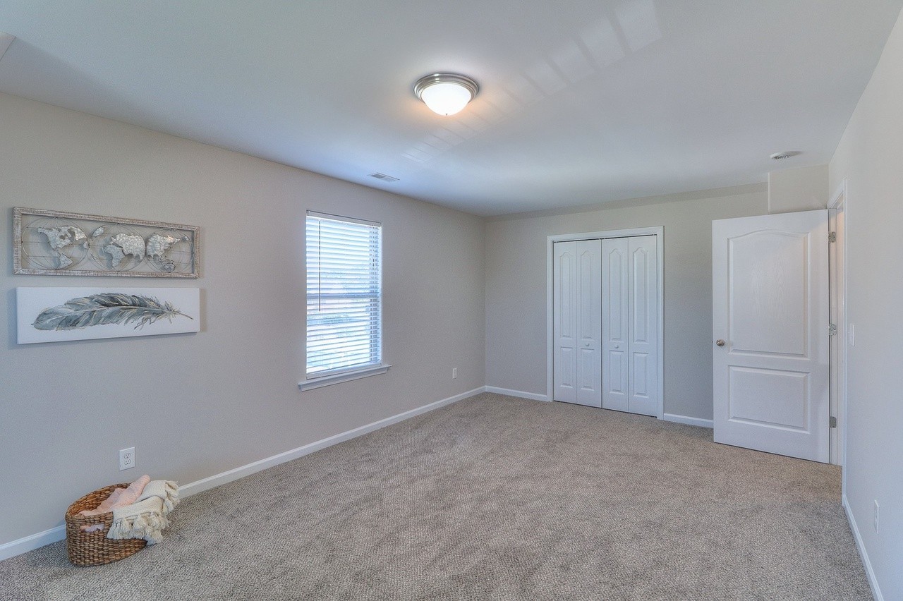 1133 Winding Branch Dr