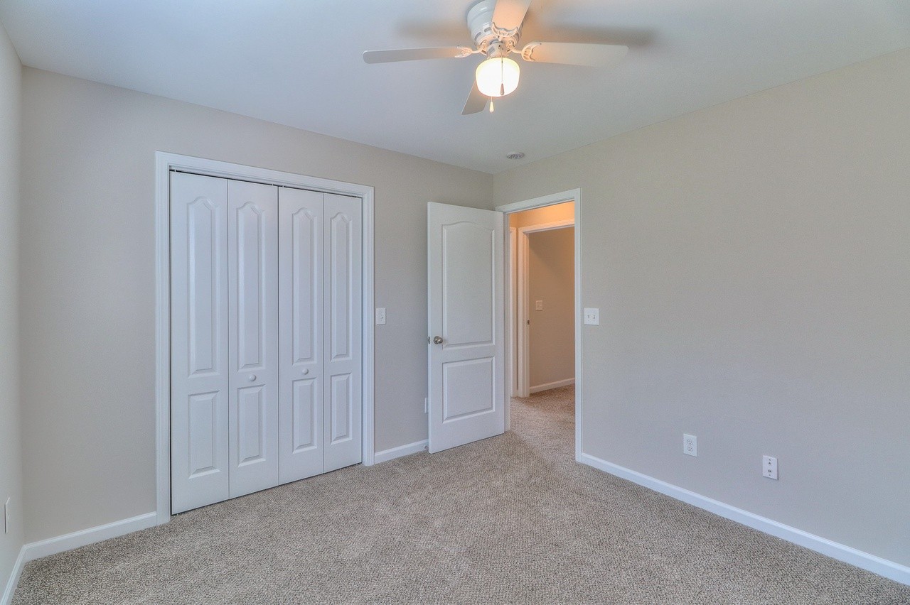 1133 Winding Branch Dr