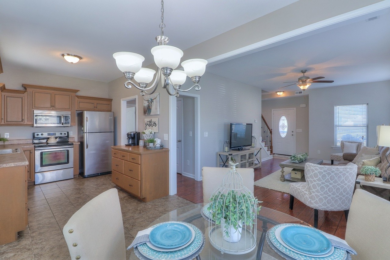 1133 Winding Branch Dr