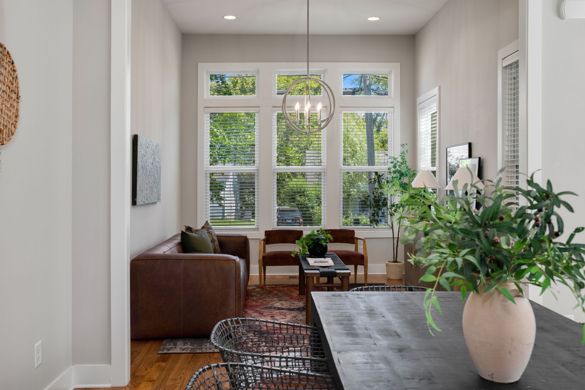 1078B Zophi St