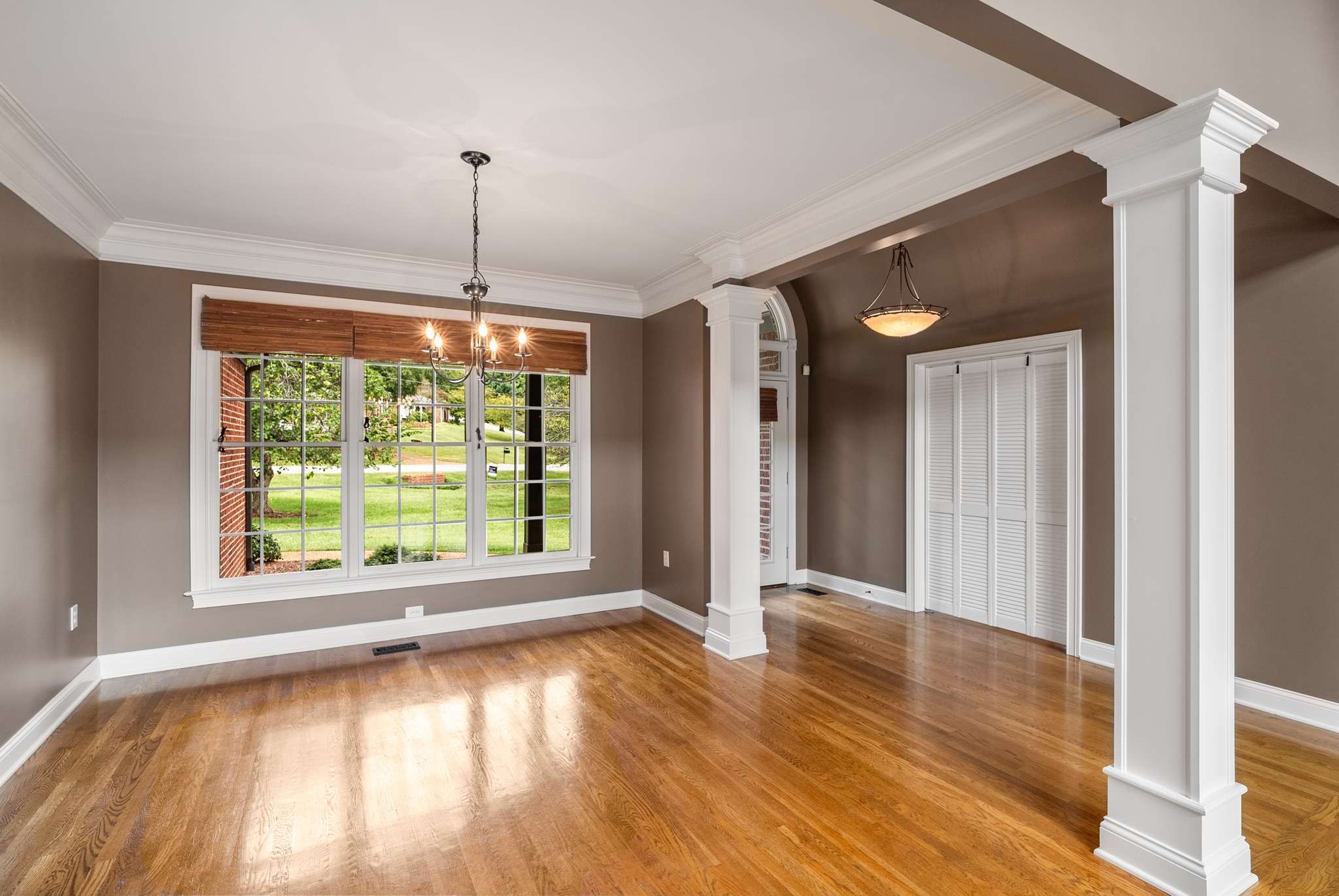 110 Century Oak Dr