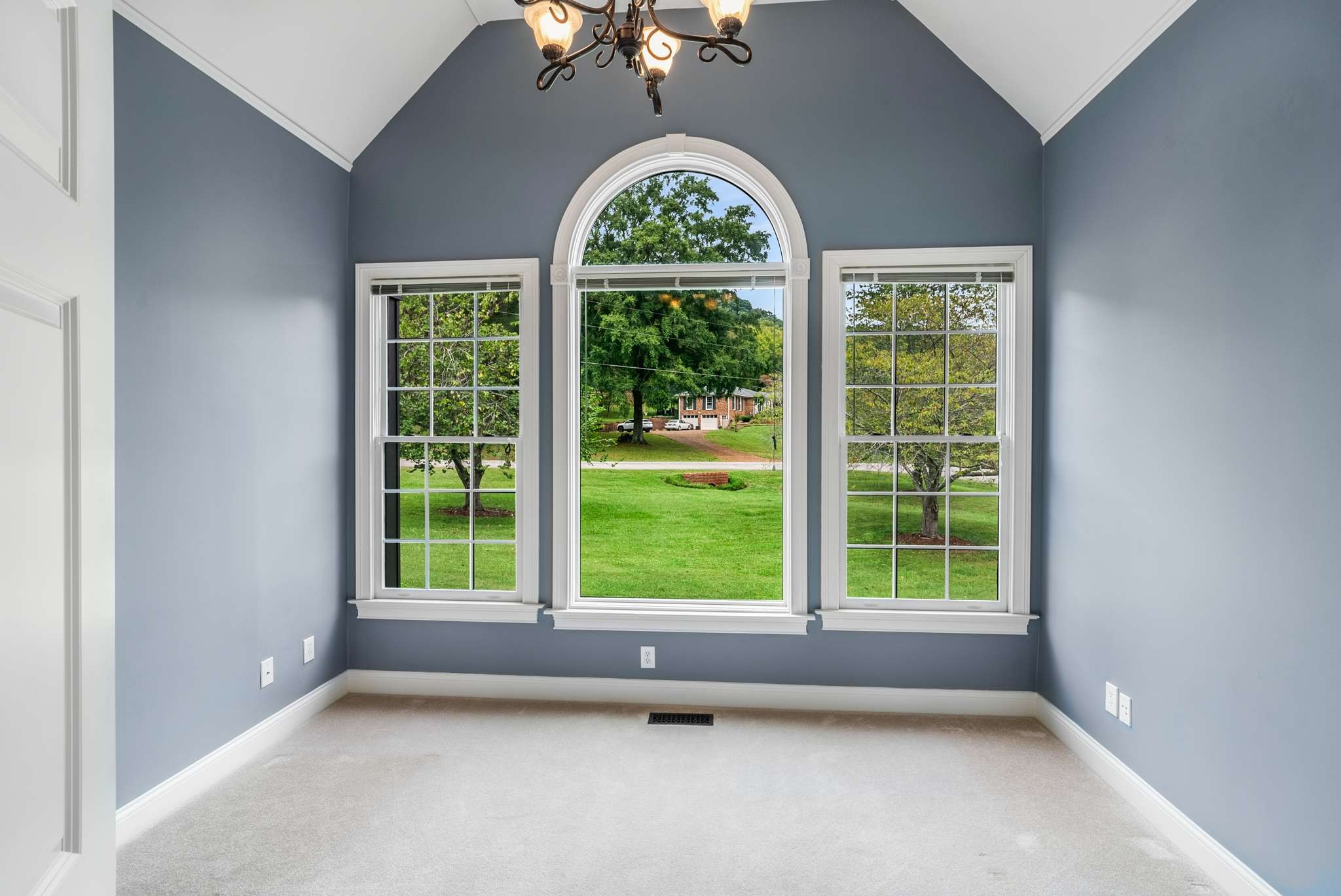 110 Century Oak Dr