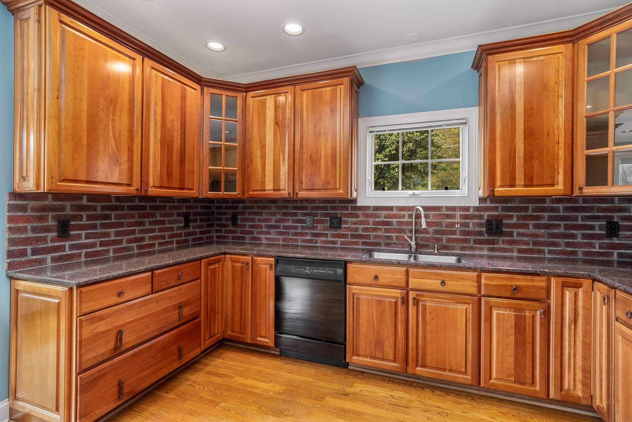 110 Century Oak Dr