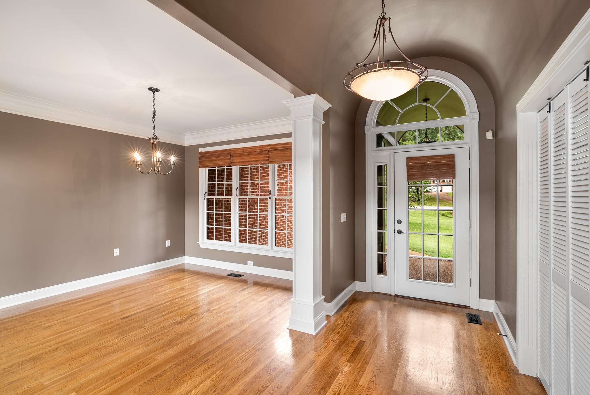 110 Century Oak Dr