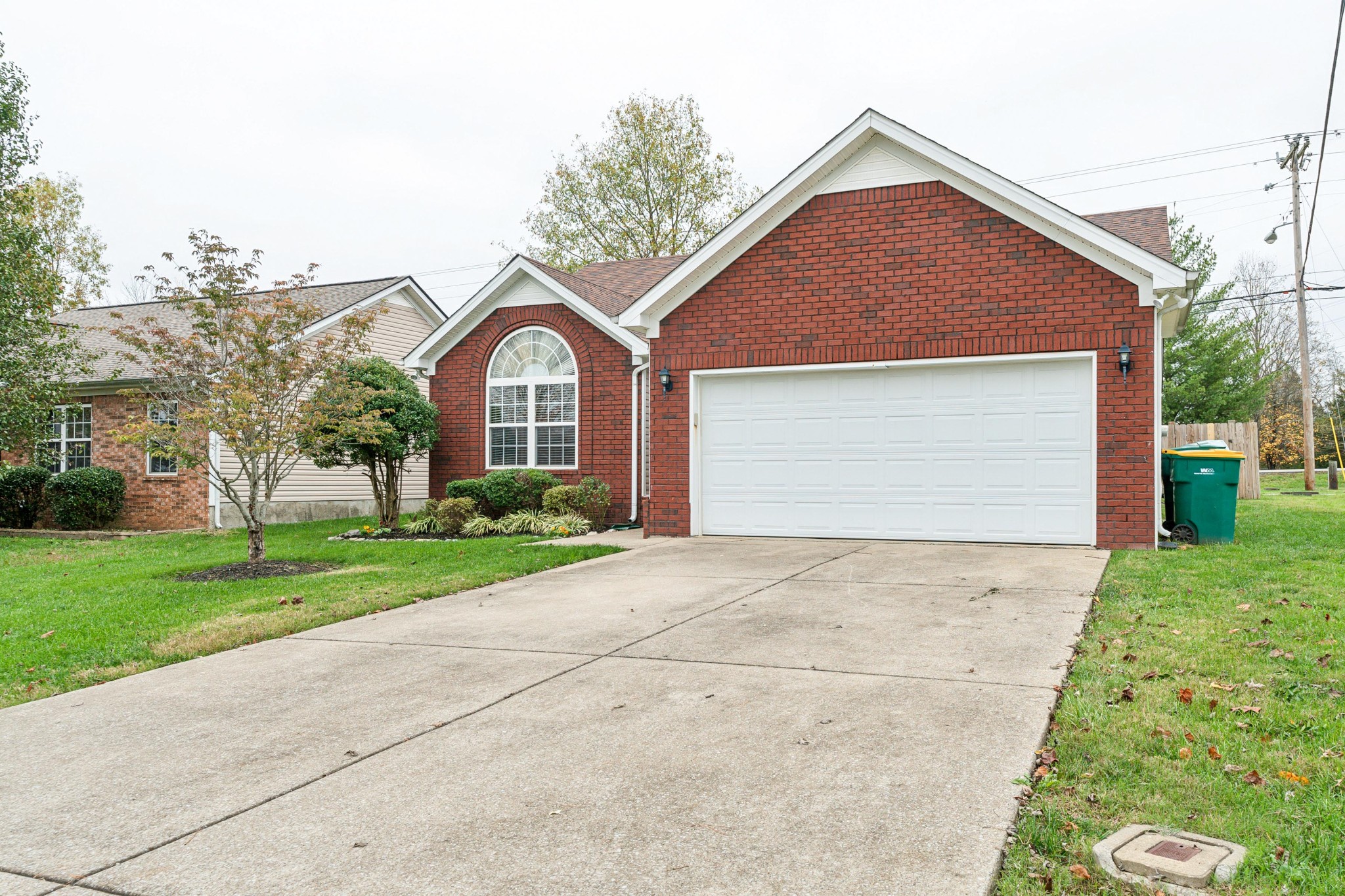 2116 Deer Valley Dr