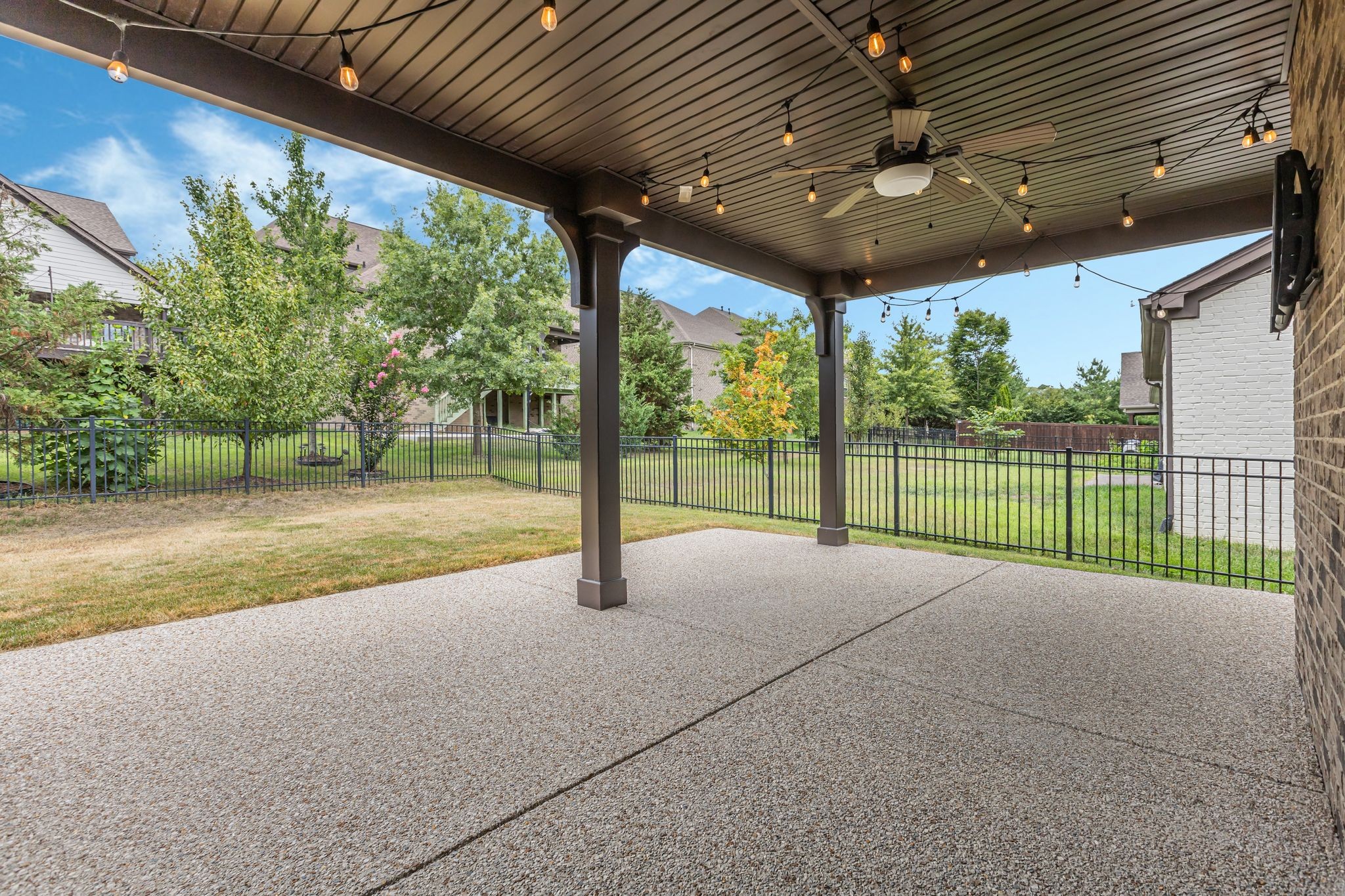 408 Cobert Ln