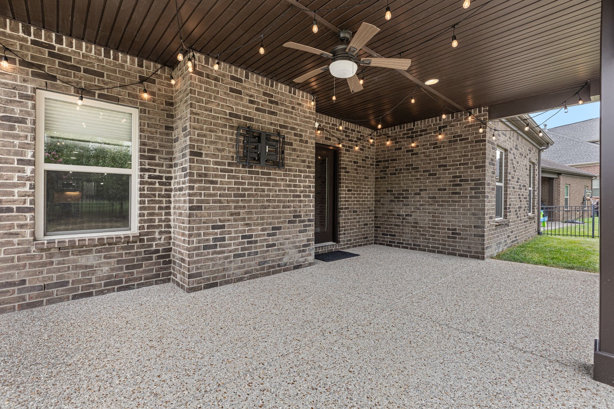 408 Cobert Ln