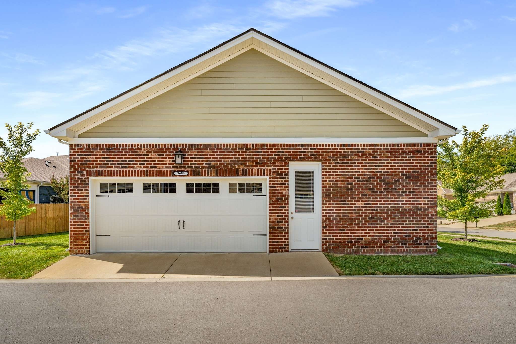 3400 Bristol Alley