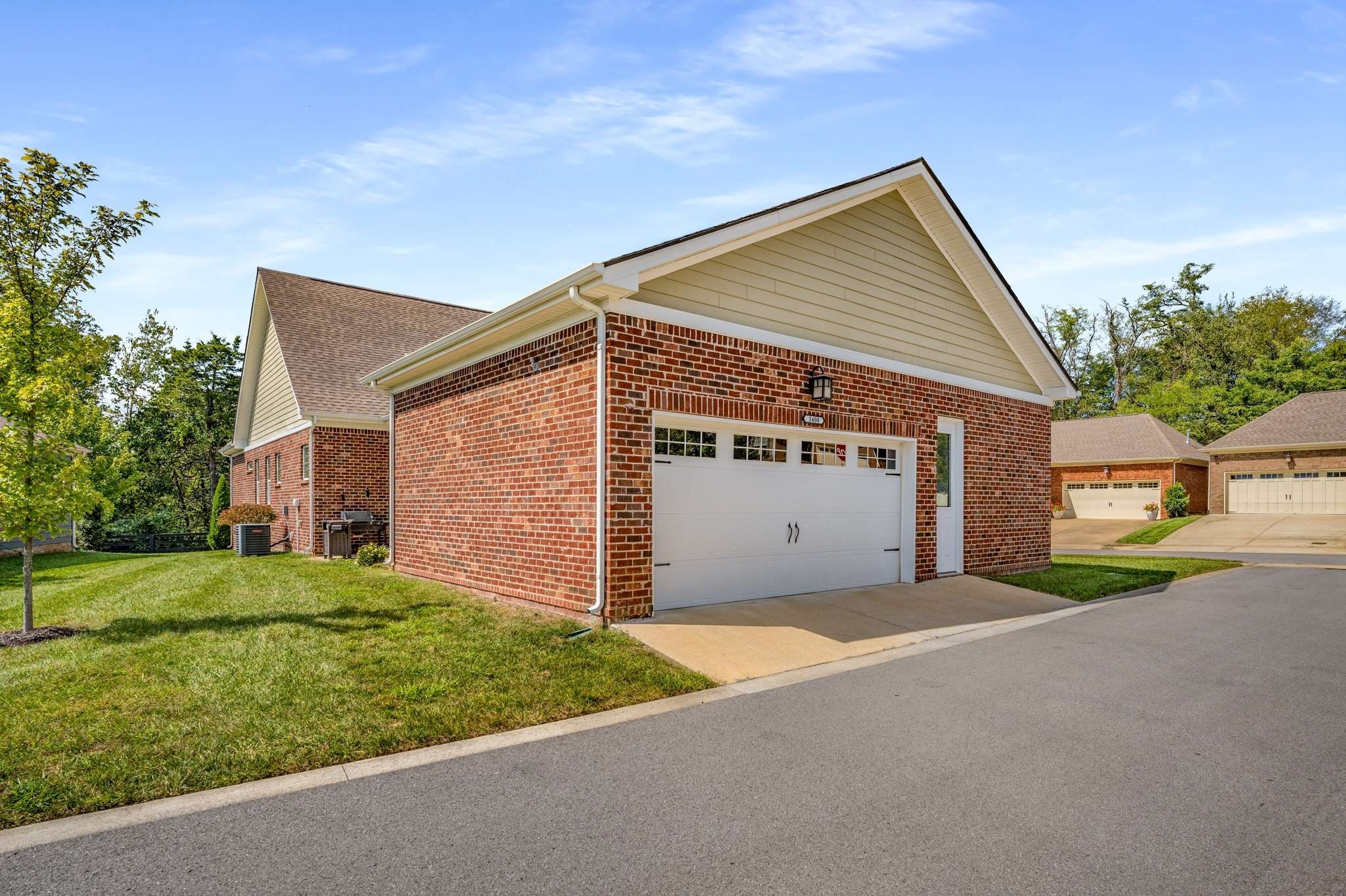 3400 Bristol Alley