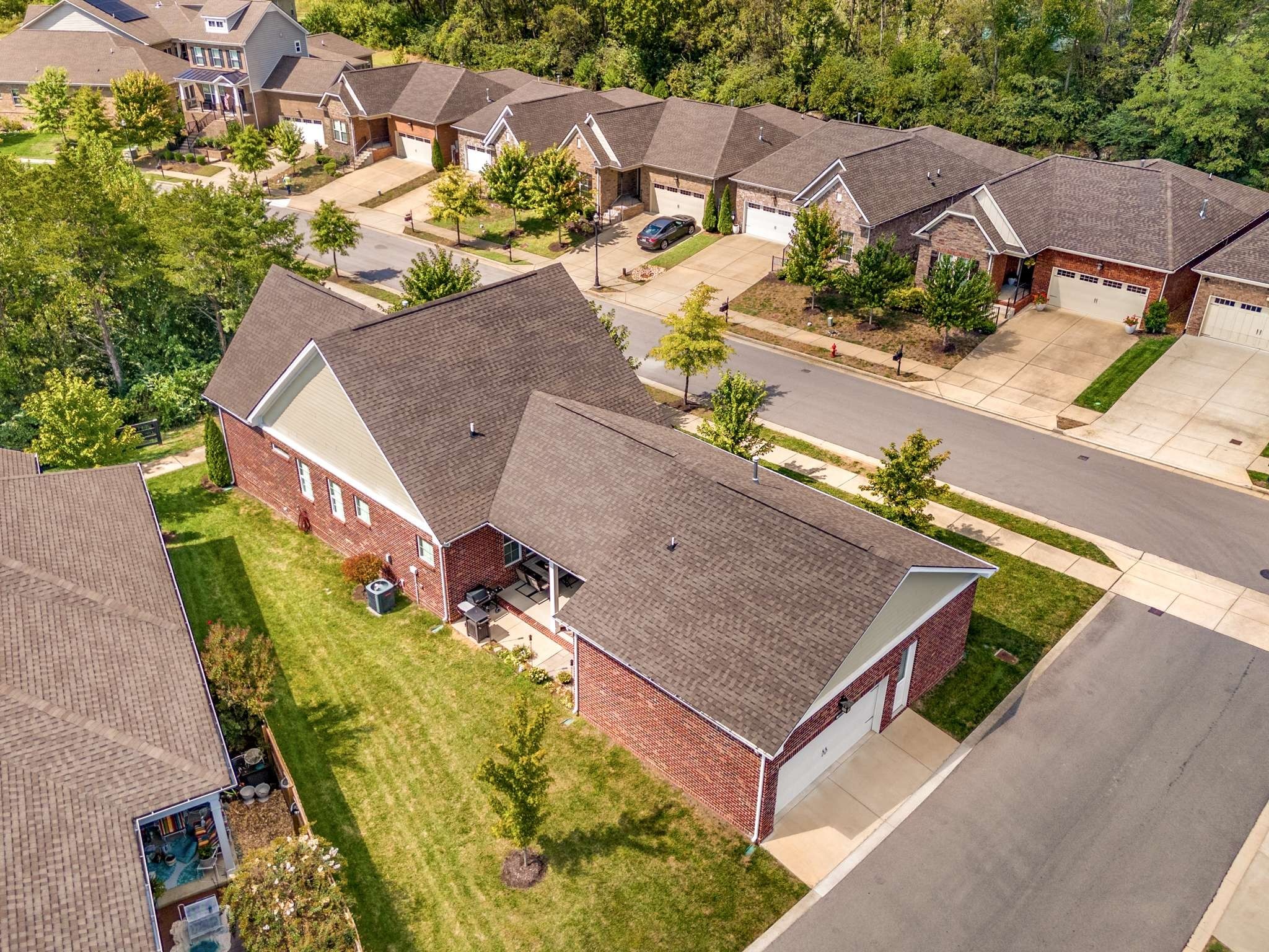 3400 Bristol Alley