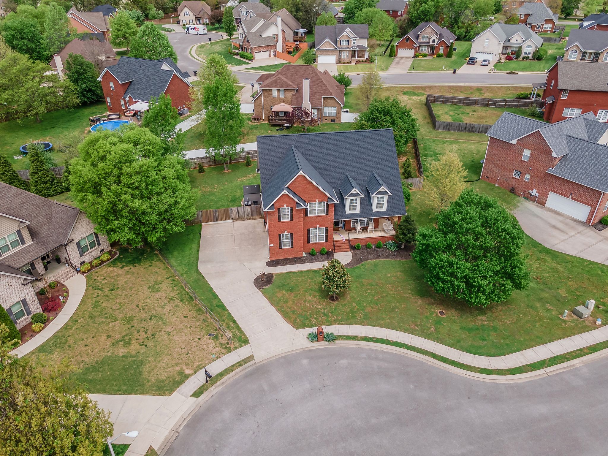 1912 Joben Dr