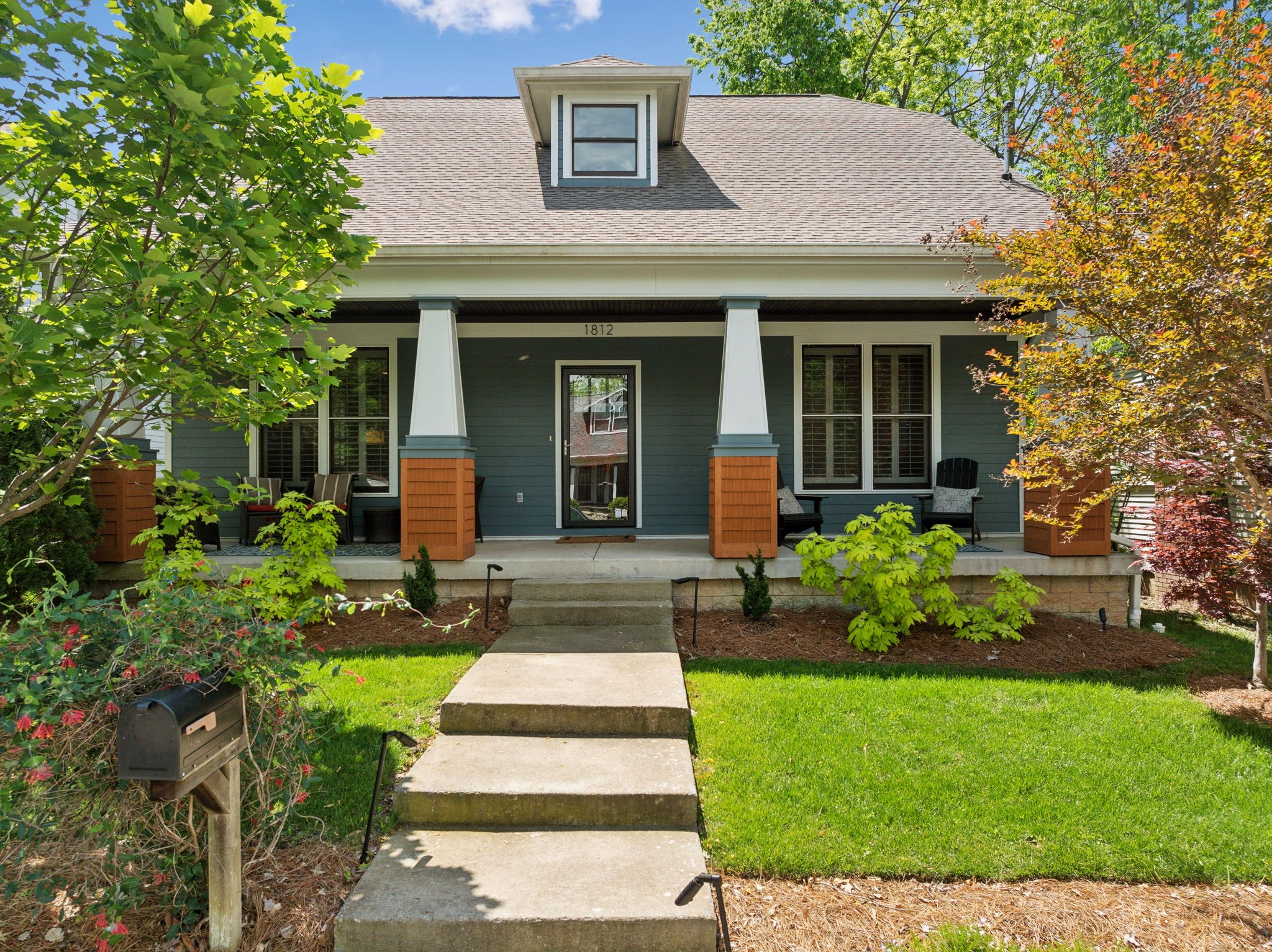 1812 Boscobel St