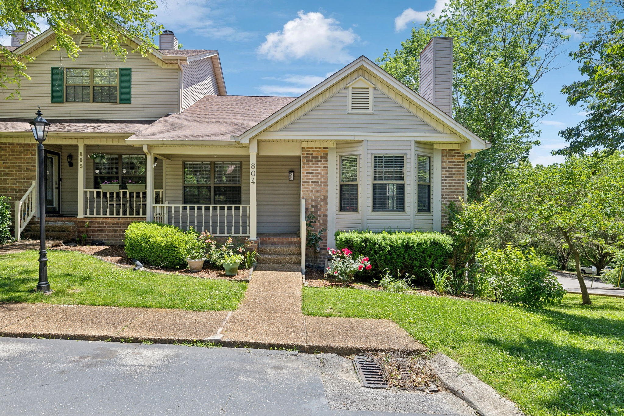 804 Beazer Ln