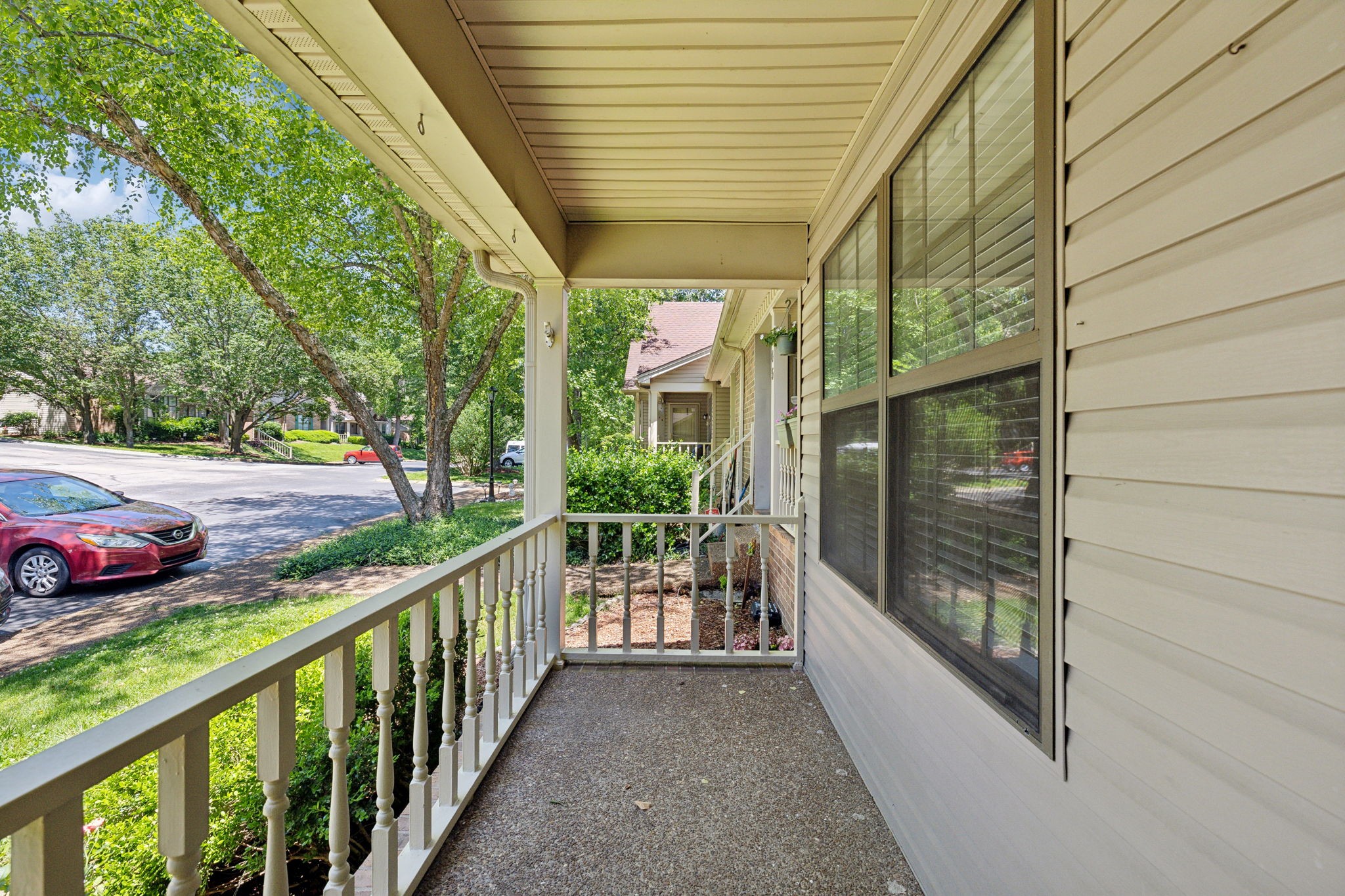 804 Beazer Ln