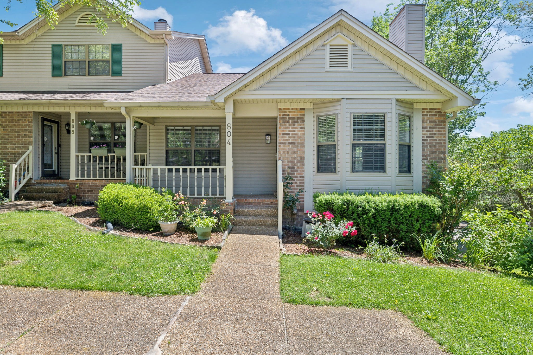 804 Beazer Ln