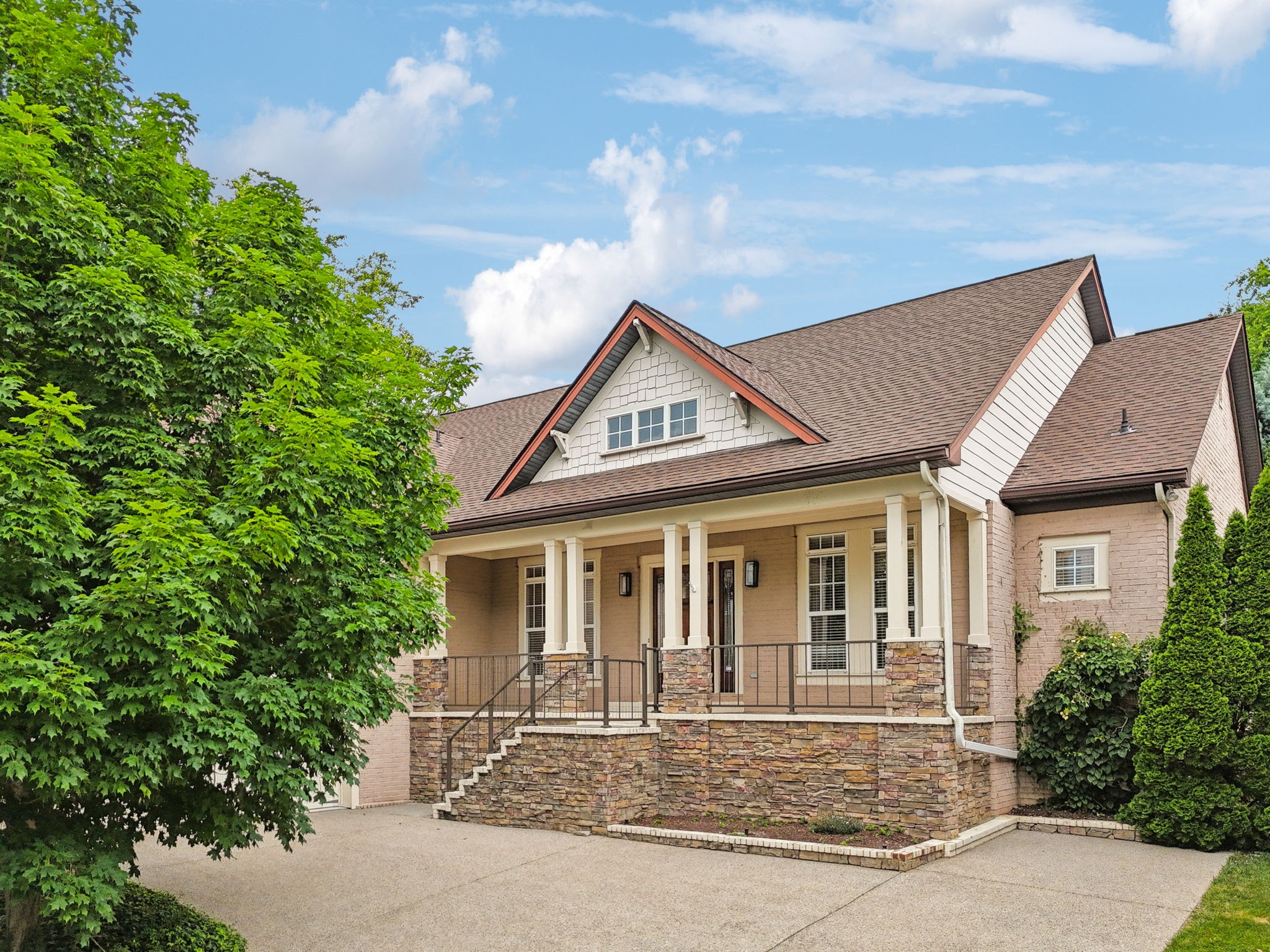 286 Keswick Grove Ln