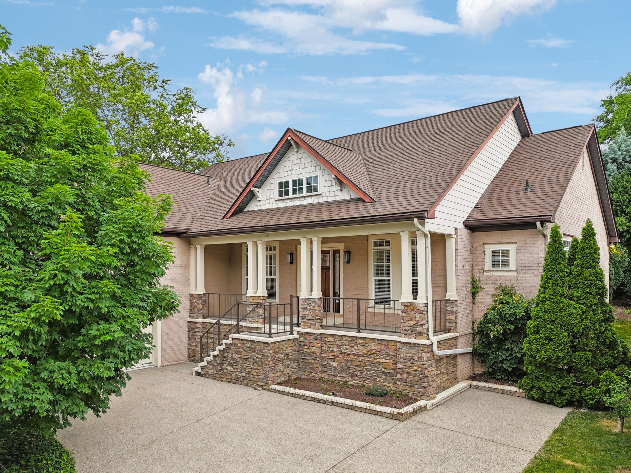 286 Keswick Grove Ln